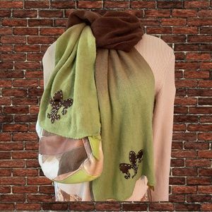 Fleur-de-lis cashmere soft scarf